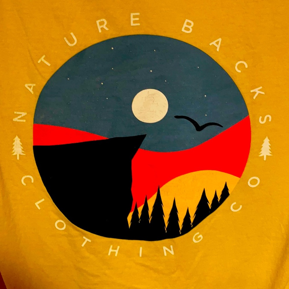 Small Nature Back Tee